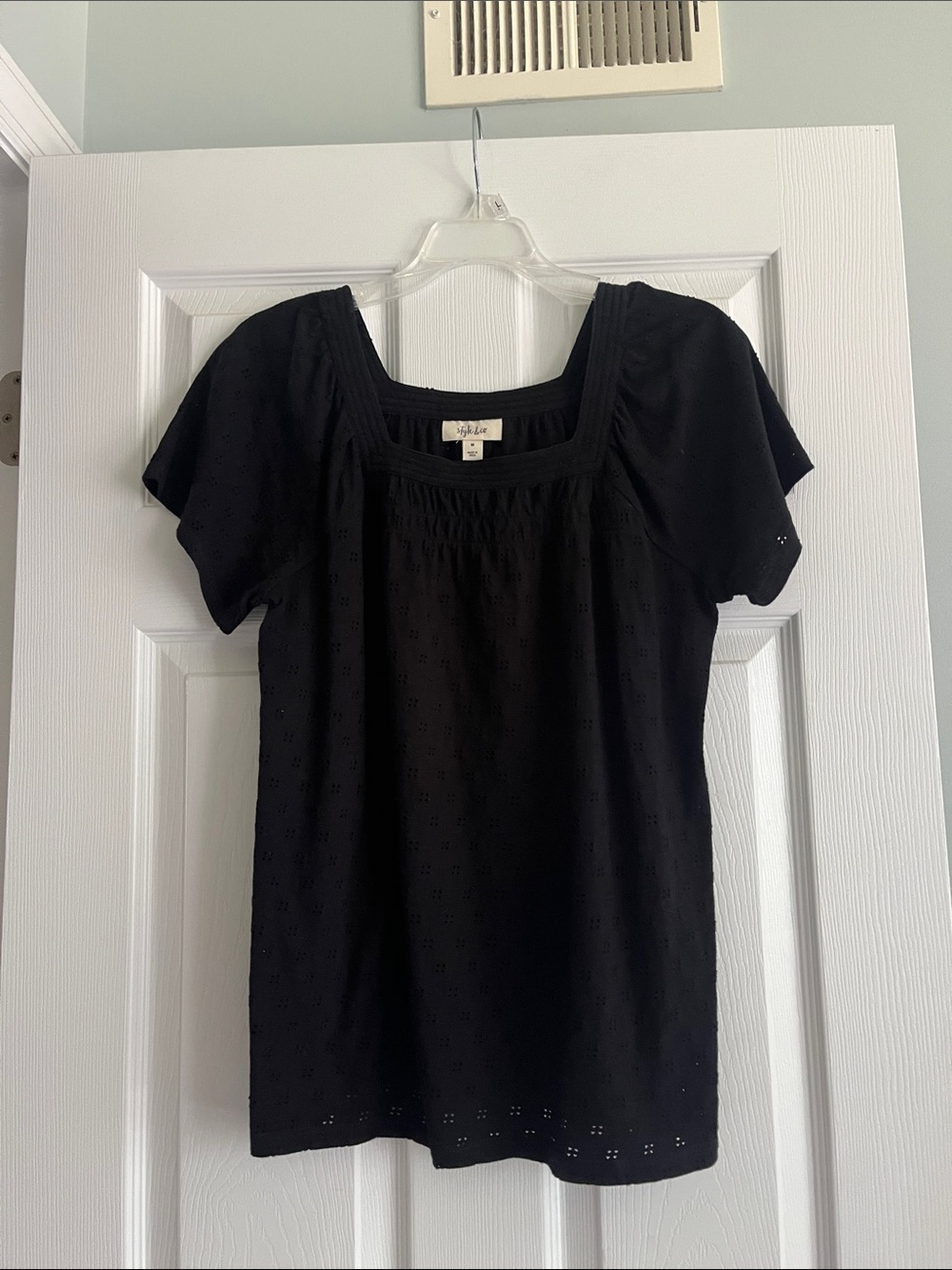 Style & Co. Black Eyelet Square Neck Short Sleeve Blouse